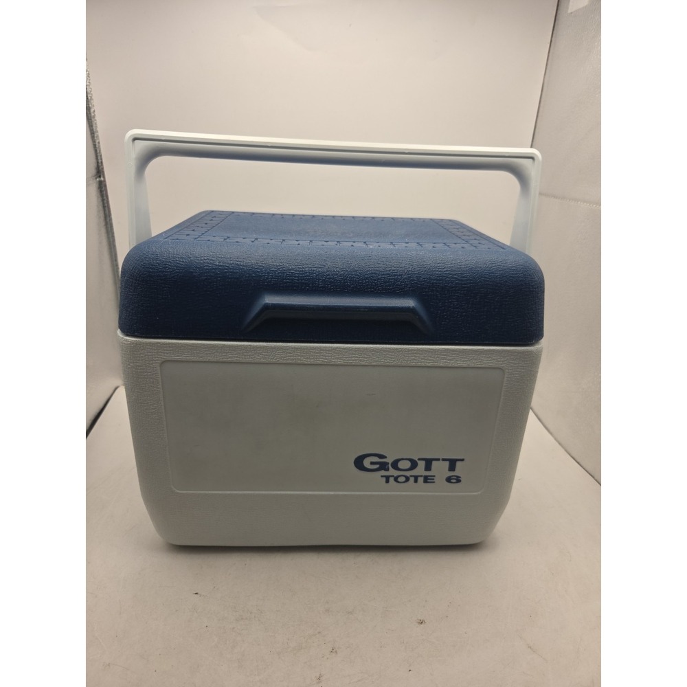 VTG Gott Tote 6 Light Blue & White Personal Mini Cooler Nice Condition SEE NOTES